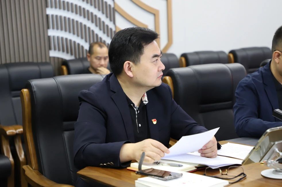 d4351899fc2046b9608cd7fe07f77514