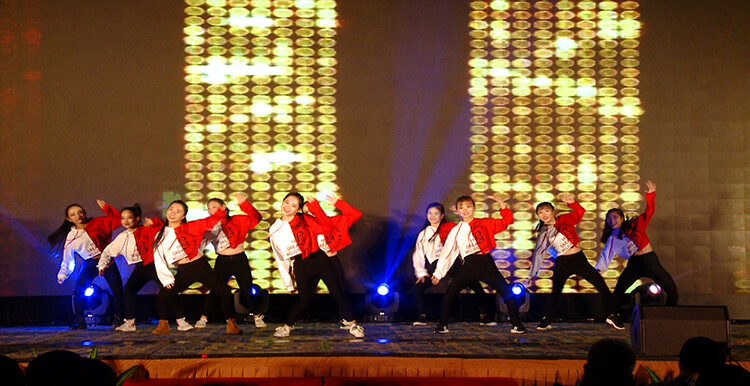 1514997596506570.jpg 节目1.jpg